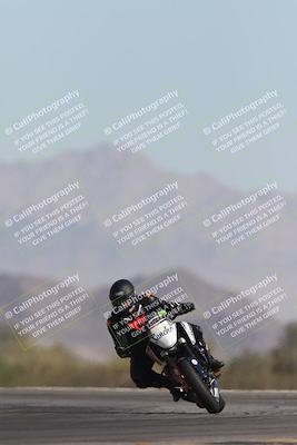 media/Oct-26-2025-Race Pace (Sun) [[c1447ca738]]/Non Verified (1st 20 Minutes of every Hour)/4-Turn 14 (1110am)/